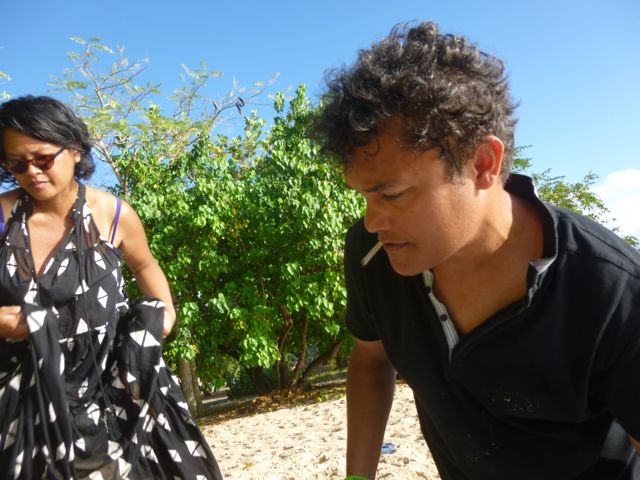 Nathalie Muchamad et Jean-François Boclé se sont rencontrés à L'Artocarpe Paris il y a quelques années. Depuis ils poursuivent des échanges réguliers et des collaborations artistiques. Membres de L'Artocarpe ils se retrouvent ensemble en Guadeloupe 2017.